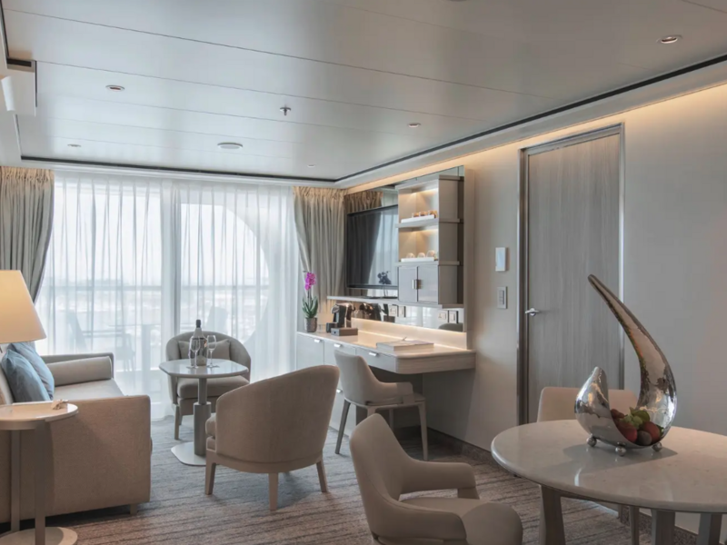 Junior Grand Suite